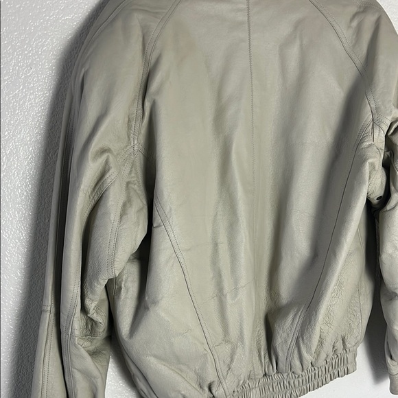 Fandango Cream Leather Jacket - Picture 13 of 15